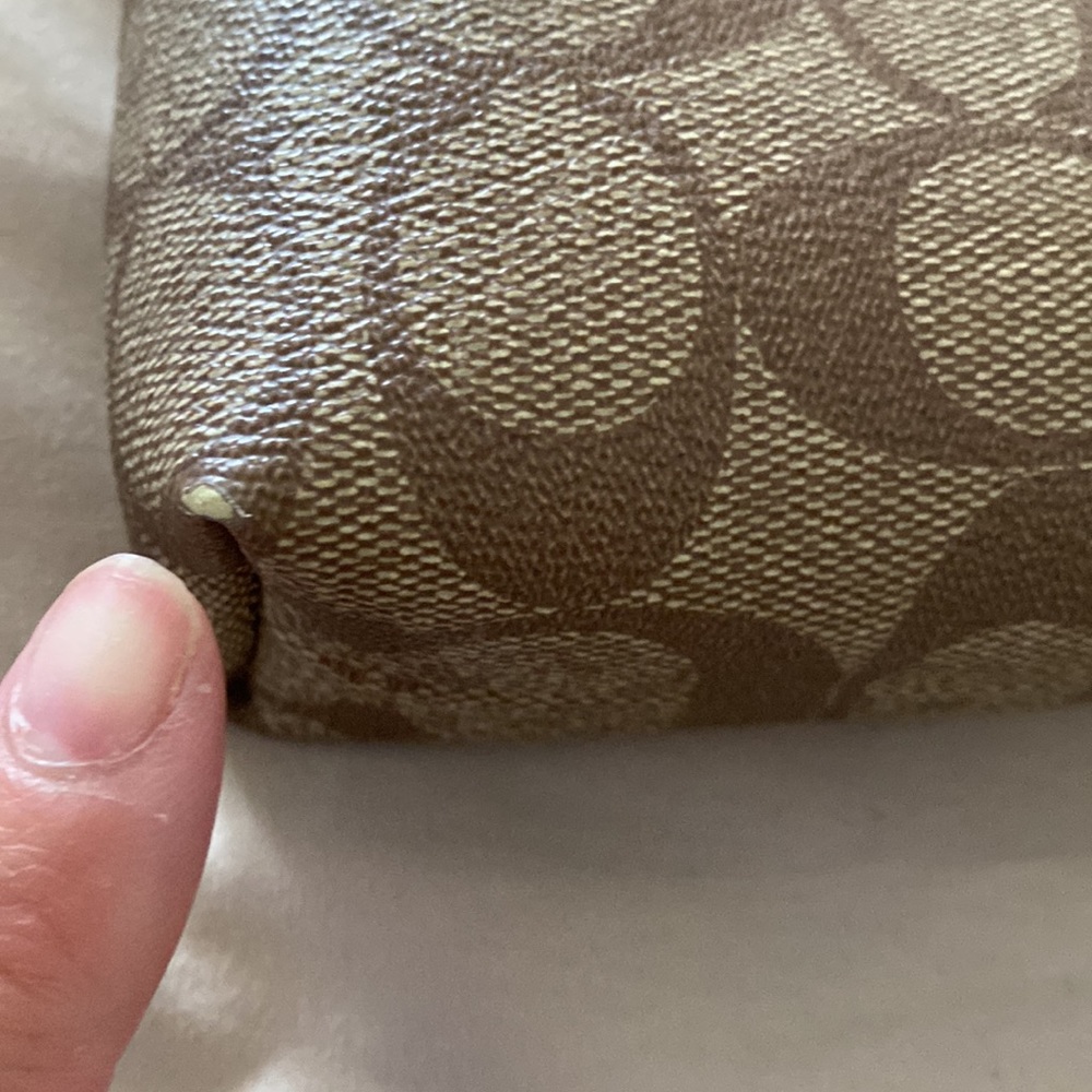 Coach Bag - Picture 5 of 13